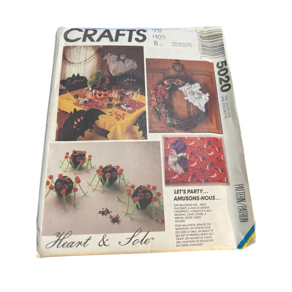 Vintage McCall’s Crafts Halloween decorating pattern 5020 Uncut Factory Folded